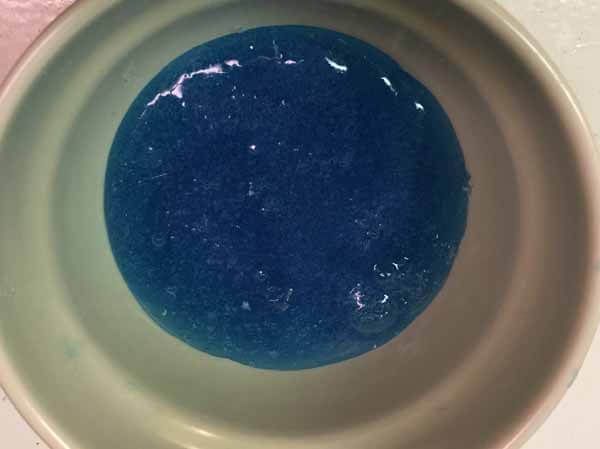 Simple No-Fail Slime Recipe - Stir until combined