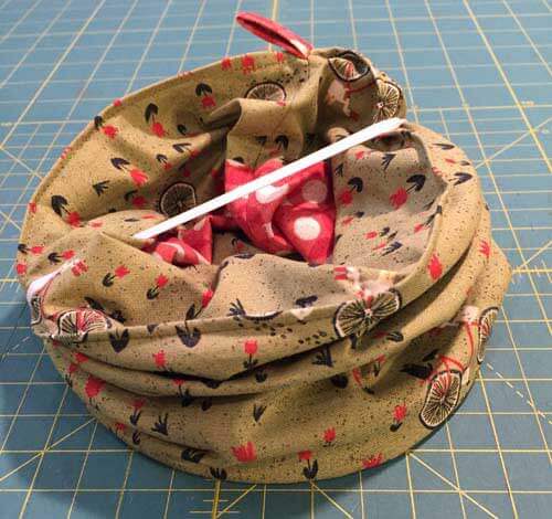 Fat Quarter Pop Up Basket Collapsed