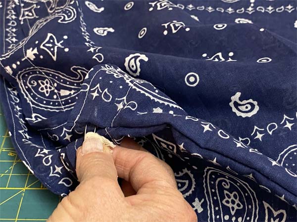 How to Make a Drawstring Bag with Bandanas | Needlepointers.com