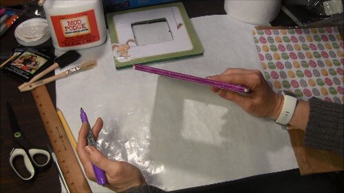 Easter Decoupage Frame - Color Edges
