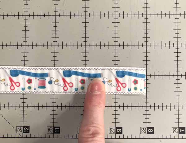 Face Mask Strap Lanyard Tutorial - Measure Ribbon