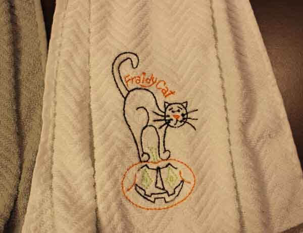 Halloween Machine Embroidered Towels - Fraidy Cat Closeup