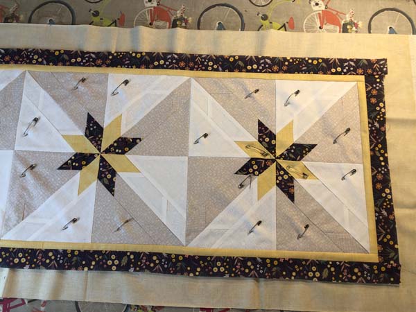 Hunter's Star Table Runner Pattern for Accuquilt Go! and Hunter's Star ...