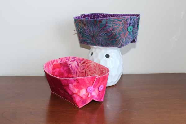 Lazy Girl Designs Button Boats - On Pedestal