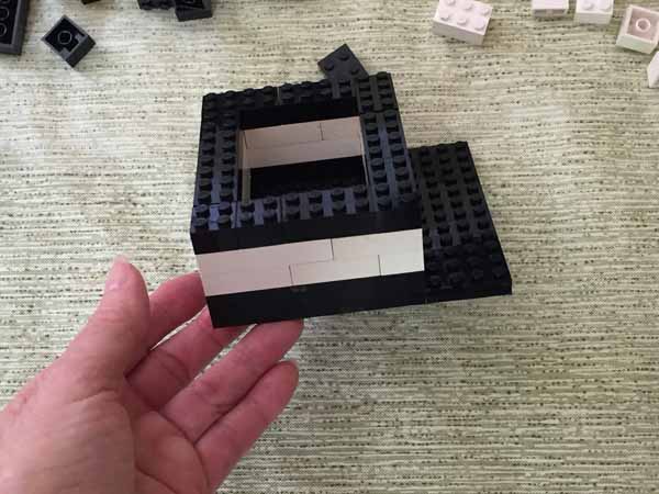 Lego Pen & Pencil Holder with Memo Pad Holder - 4th Layer