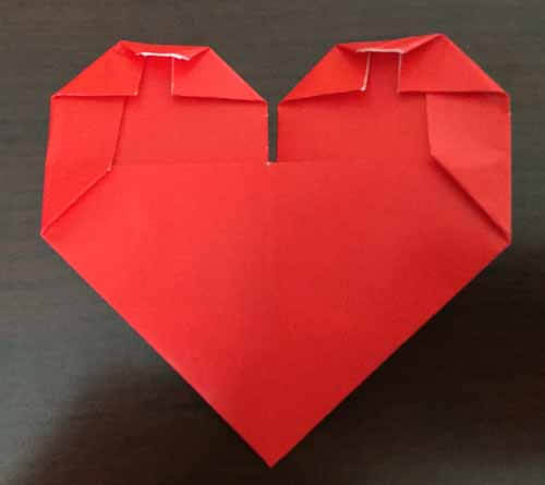 How to Make an Origami Heart | Needlepointers.com