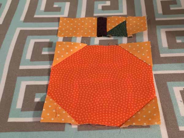 Pumpkin Mug Rug Tutorial - Add Stem Section