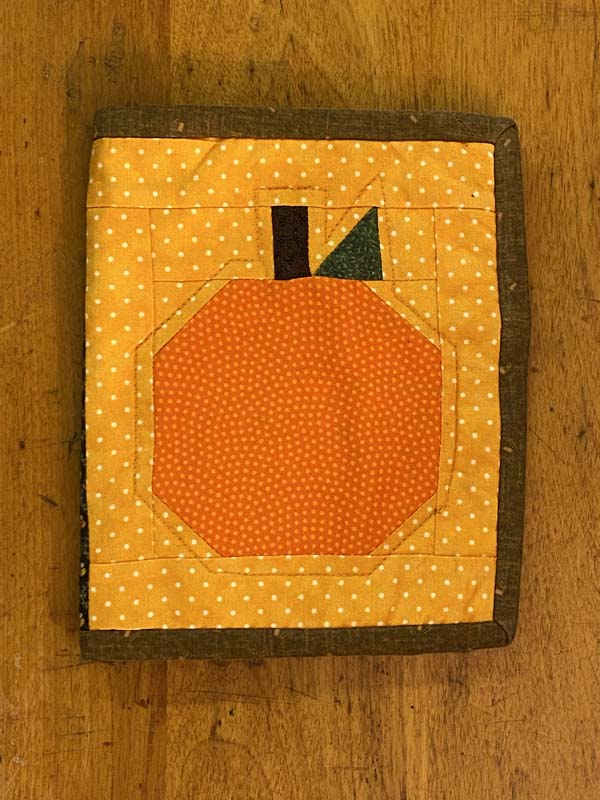 free-pumpkin-quilt-block-pattern-needlepointers