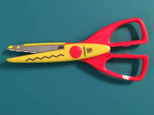 Best Appliqué Scissors for Sewing Projects –