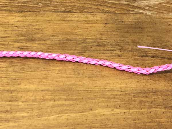 How to Make a Butterfly Gimp Bracelet - Step by Step Boondoggle Tutorial 