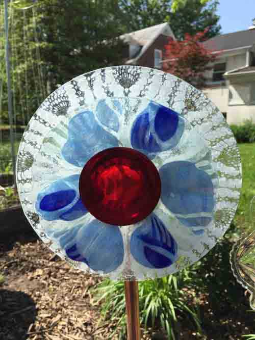 Garden Glass Flowers - Gluing Dishes